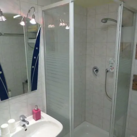 Gastewohnung Benjaro * Κέμνιτς